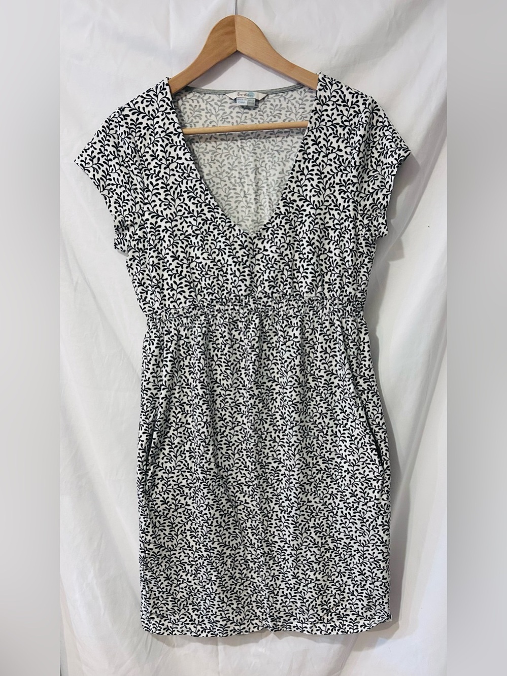 Boden Carissa Curved Waist Seam Black Vines On White Short Sleeve Dress 10R